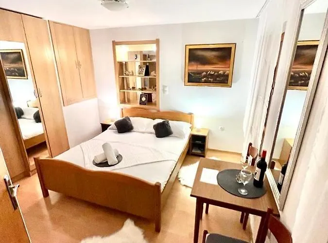 Studios Magnolia 3* Trogir